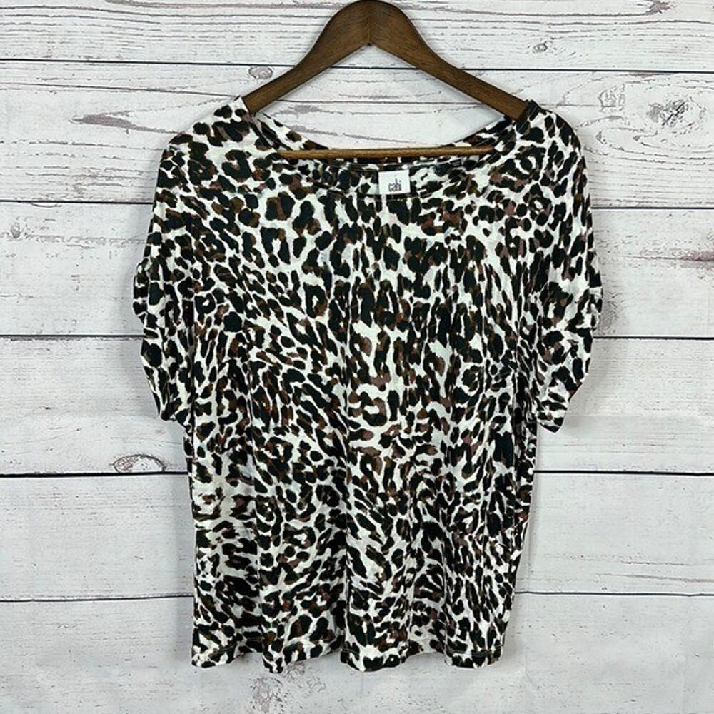 CAbi 3414 Top Shirtโ Medium Brown Leopard Print Roll Cuff Boxy Rayon Tee Casual